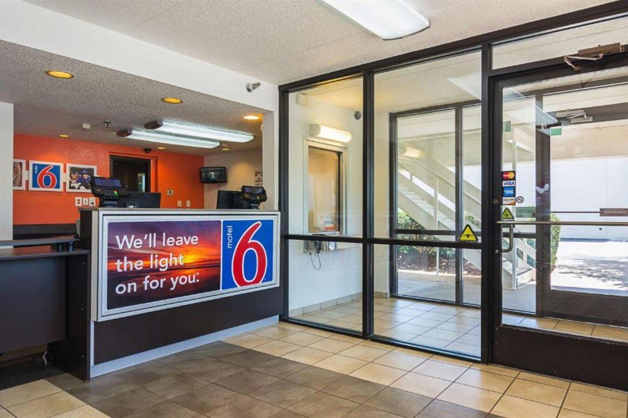 Motel 6-Tucker, Ga - Atlanta Northeast エクステリア 写真