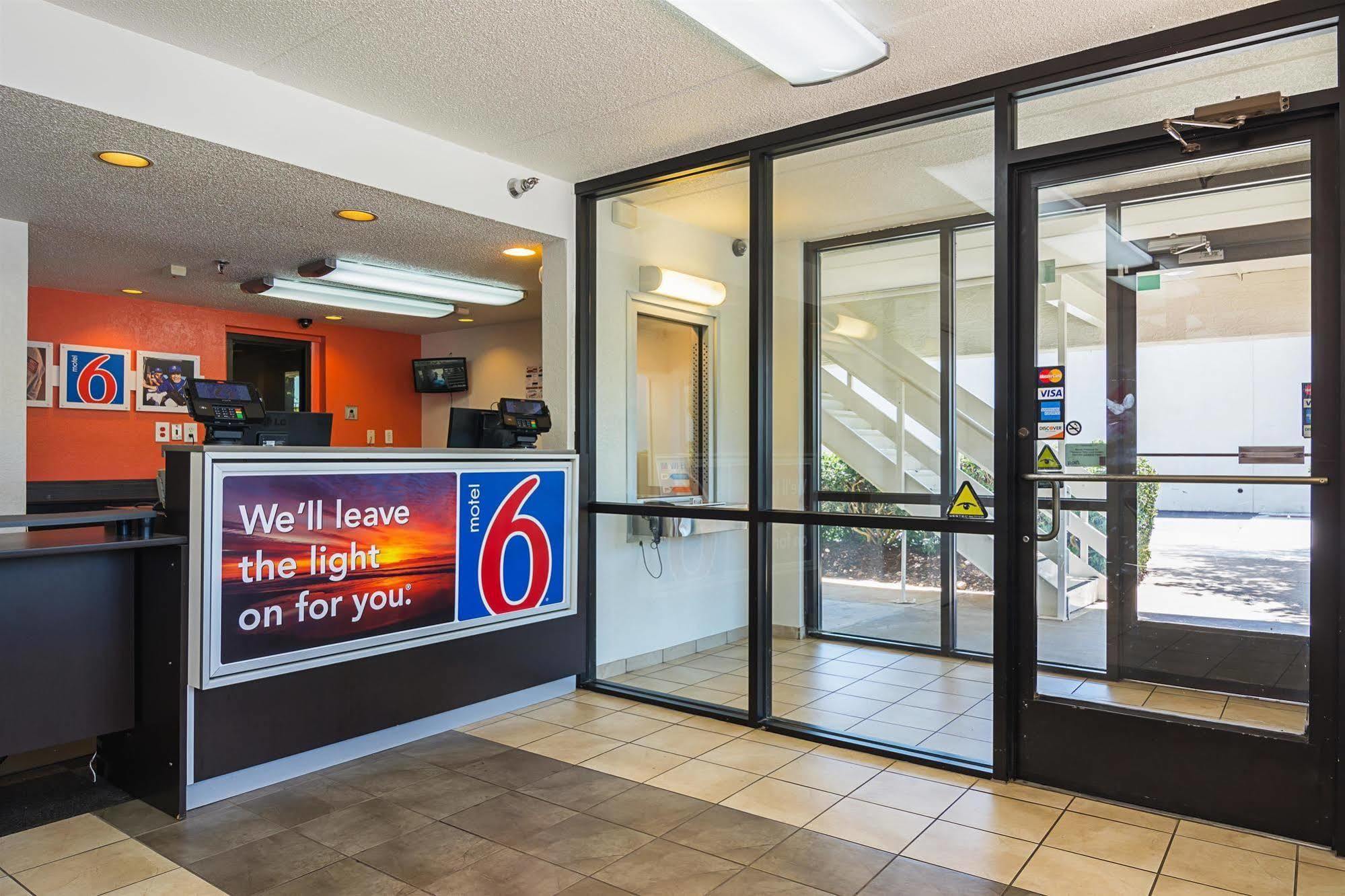 Motel 6-Tucker, Ga - Atlanta Northeast エクステリア 写真