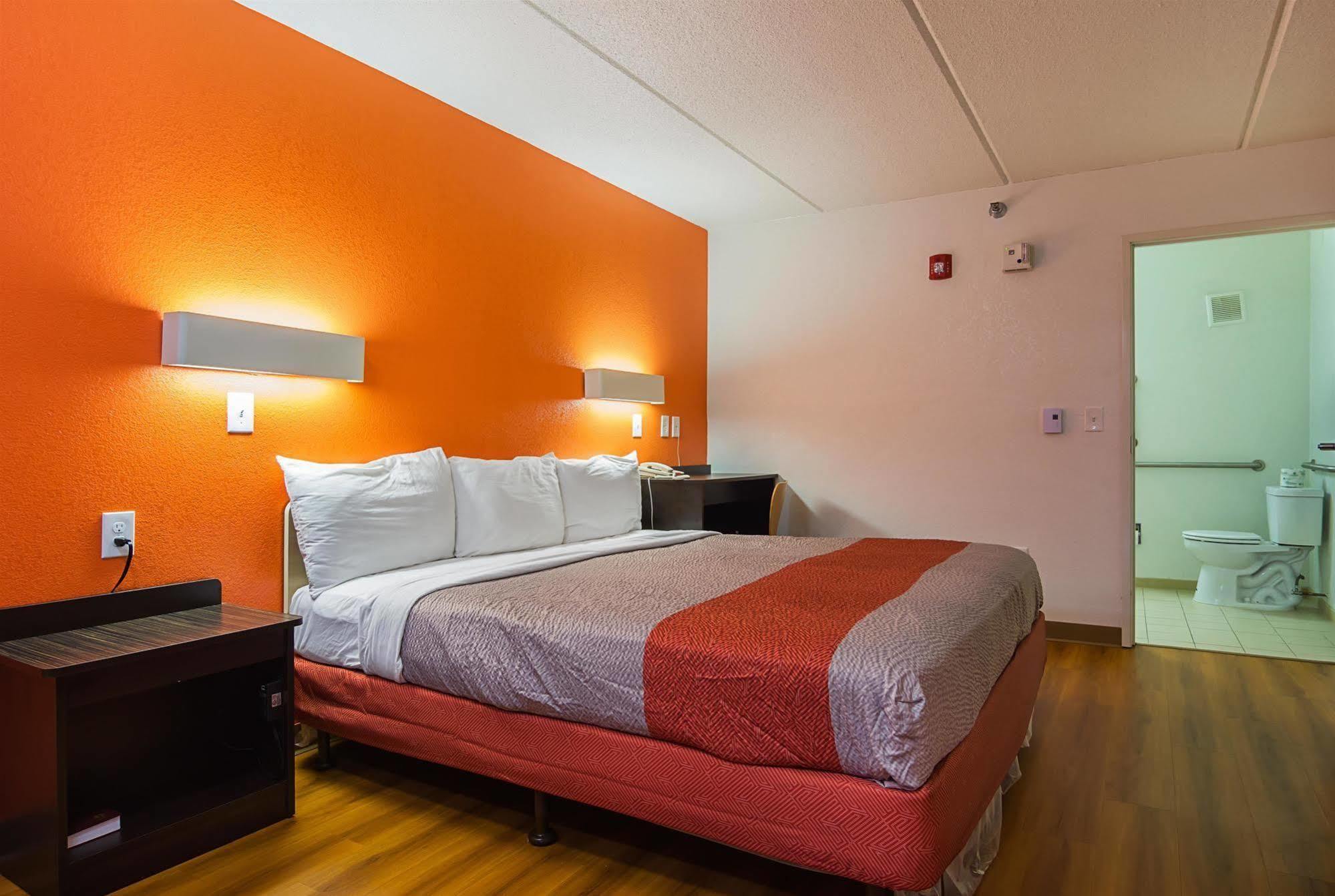 Motel 6-Tucker, Ga - Atlanta Northeast エクステリア 写真