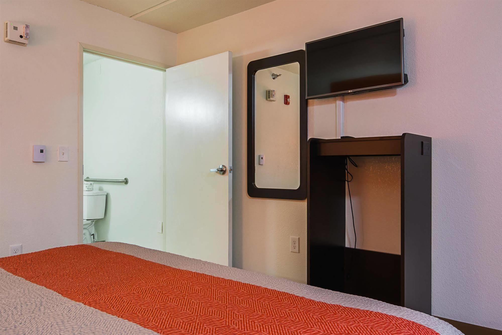 Motel 6-Tucker, Ga - Atlanta Northeast エクステリア 写真